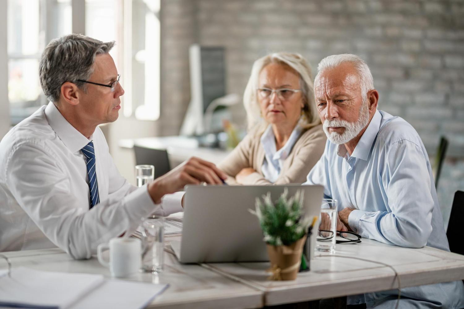 Empréstimo para aposentado: o consignado vale a pena?